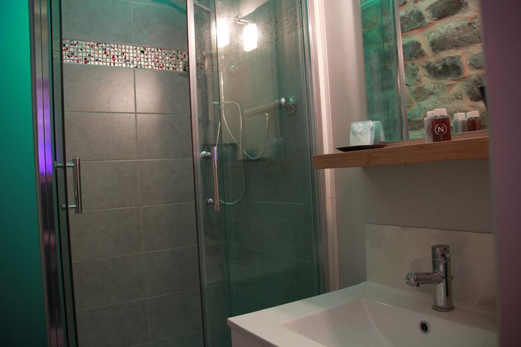 Gite De La Fontaine Paulhe Room photo